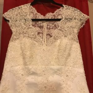 David’s bridal wedding dress